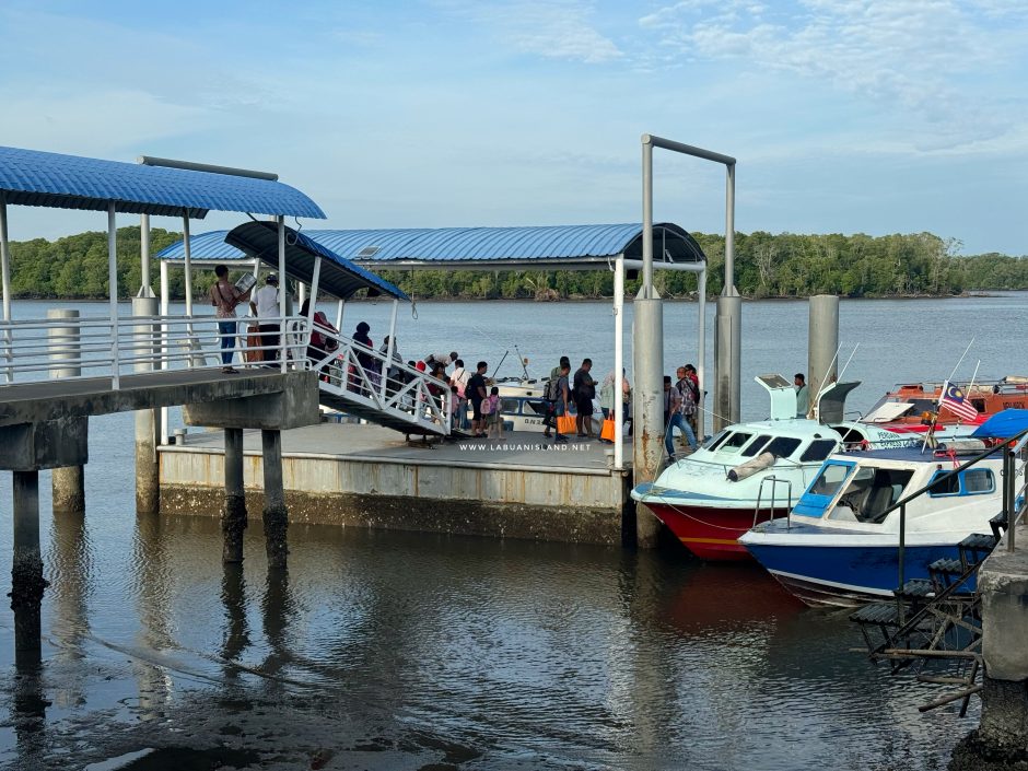 Ferry Express jetty at Menumbok Ferry Terminal.